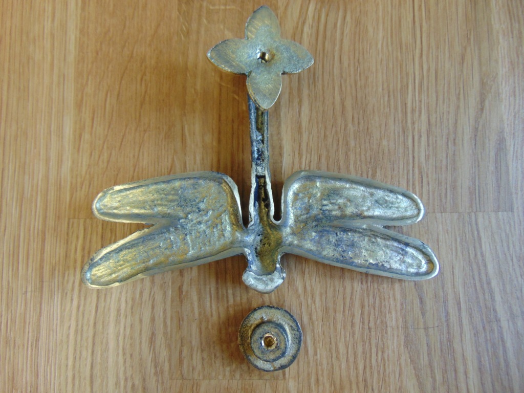 Castelion Black Iron Dragonfly Door Knocker – Antique Style Cottage Door Rapper – Powder Coated