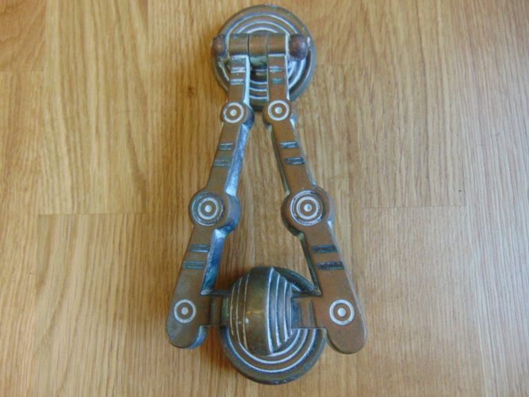 Antique Arts & Crafts edit Knocker - D105-1118 - primordial
