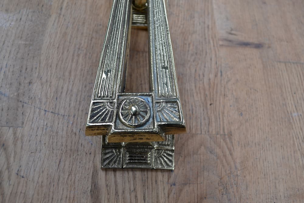 Arts and Crafts Style Drop right to use Knocker - RD010L - very old early