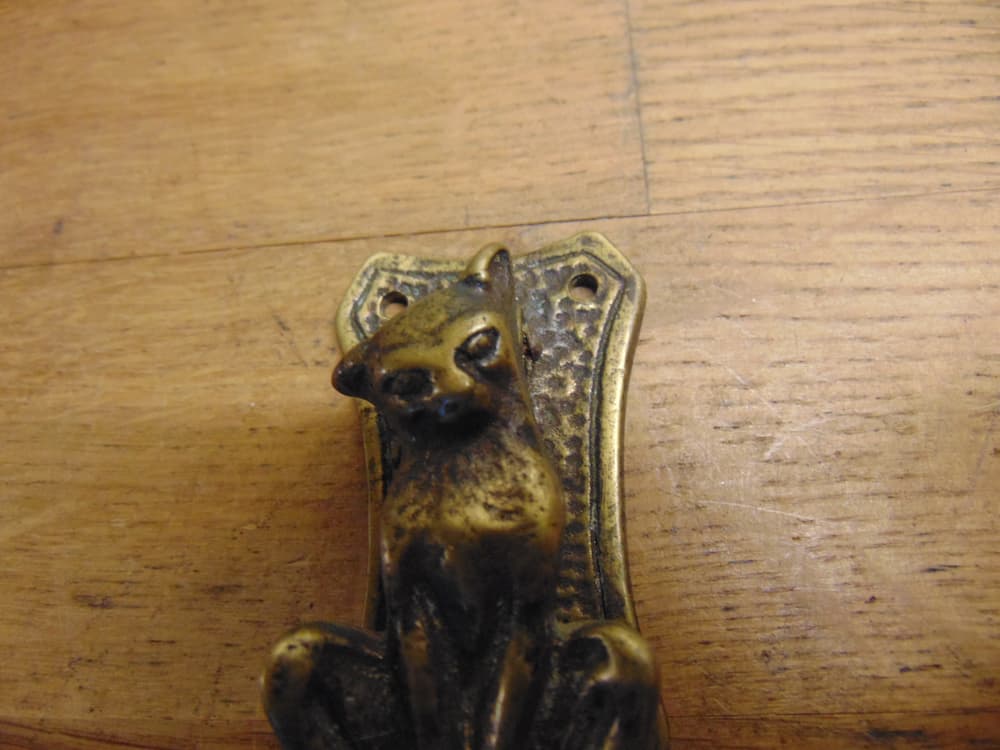 Cat Door Knocker D6370121 Antique Door knockersAntique Door knockers