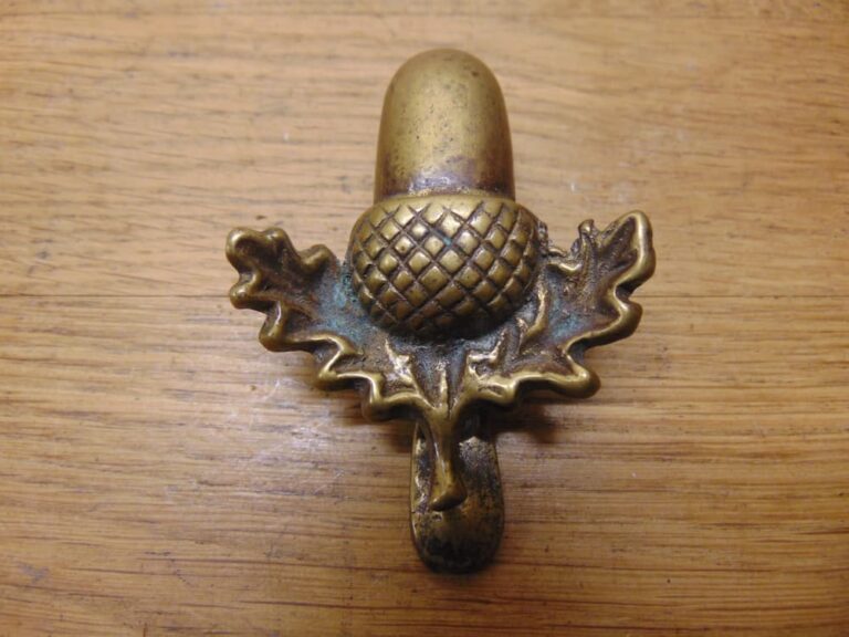 Acorn Door Knocker D1570221 Antique Door knockersAntique Door knockers